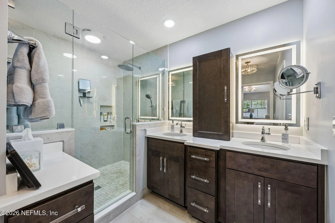 Photo of 2321 EGREMONT Drive
