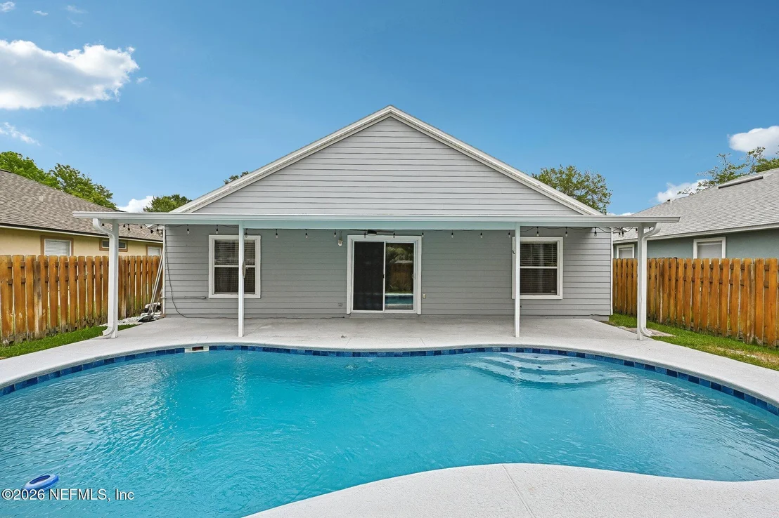 Photo of 912 BUTTERCUP Drive
