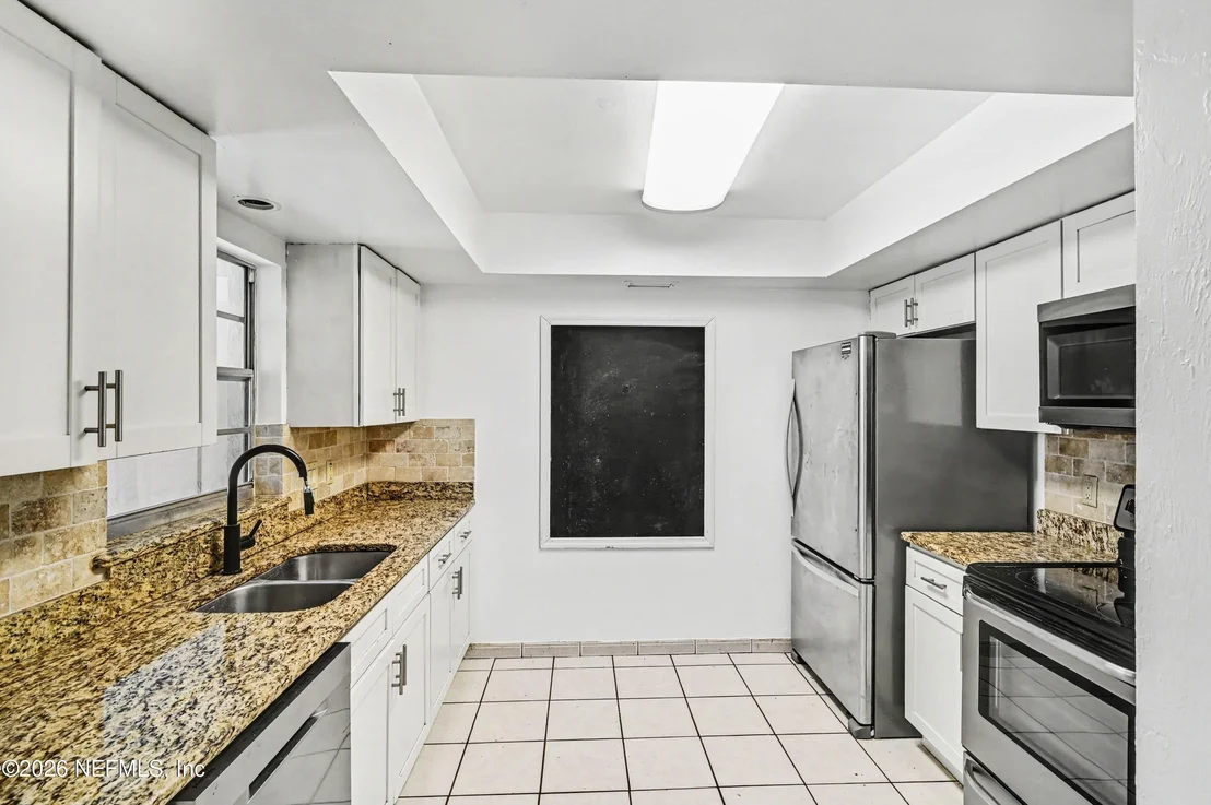 Photo of 1289 DANDELION Drive