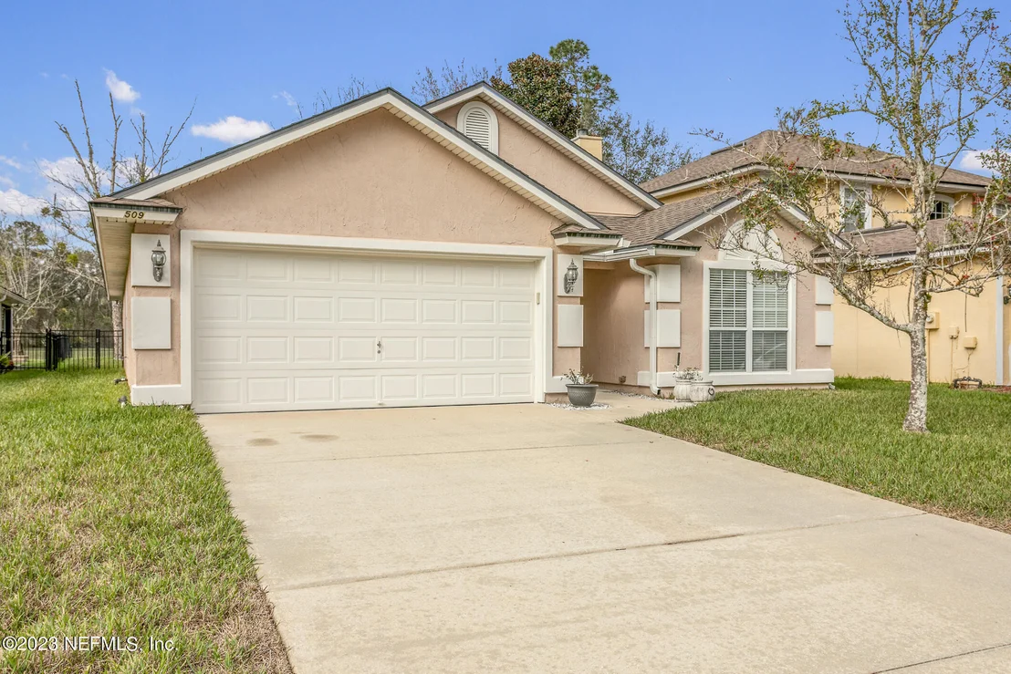 Photo of 509 CANDYROOT Court