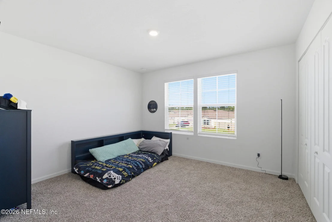 Photo of 981 ORELLANA Road