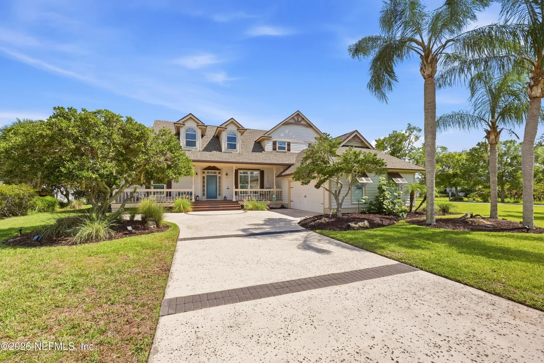 Photo of 500 TURNBERRY Lane