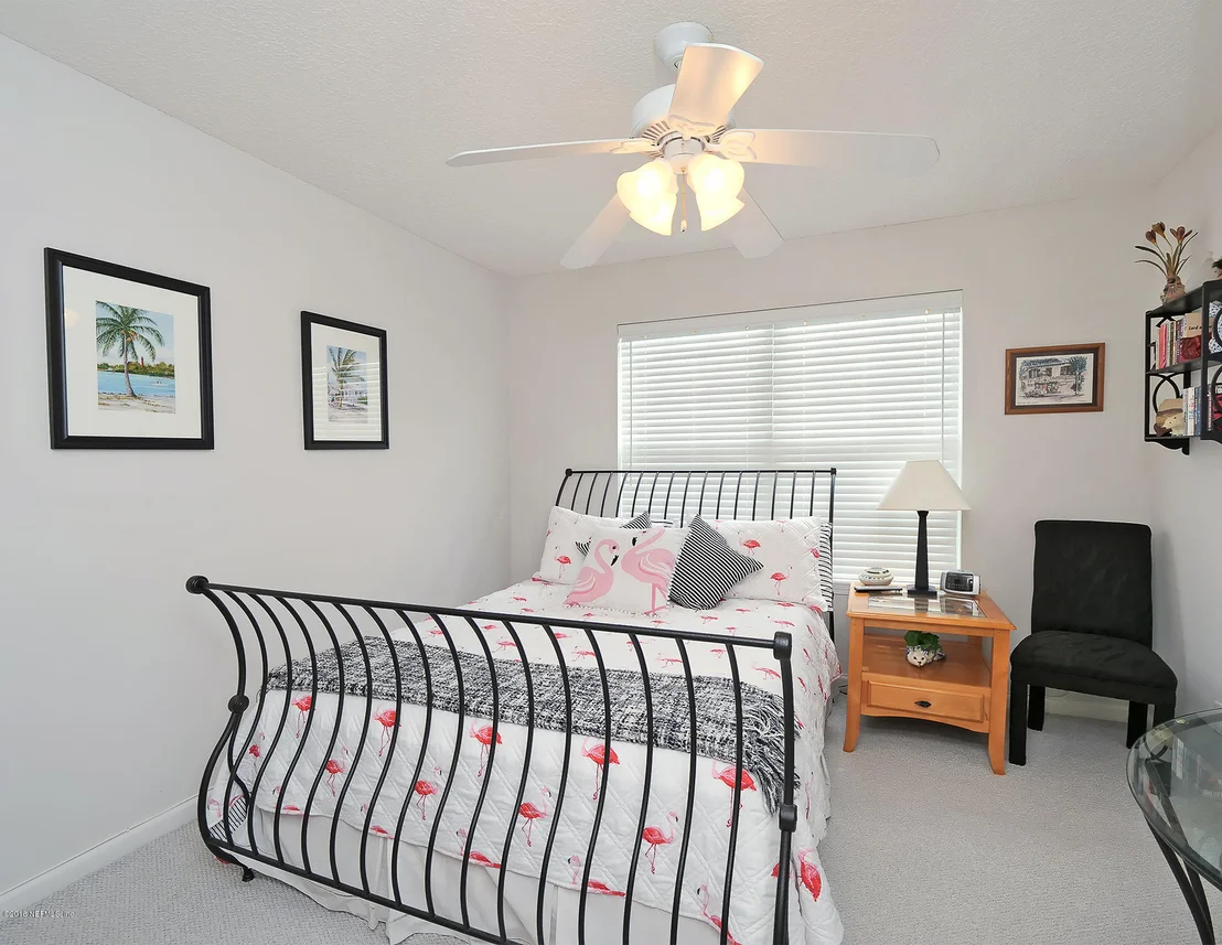Photo of 1480 LAUREL Way