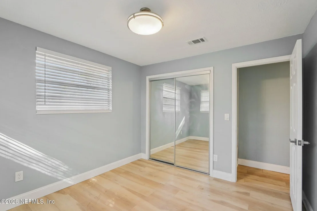 Photo of 5127 SECURITY Lane