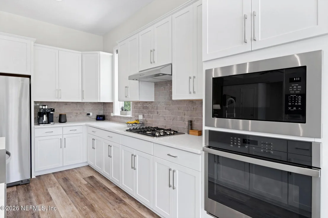 Photo of 11 FORESTVIEW Lane