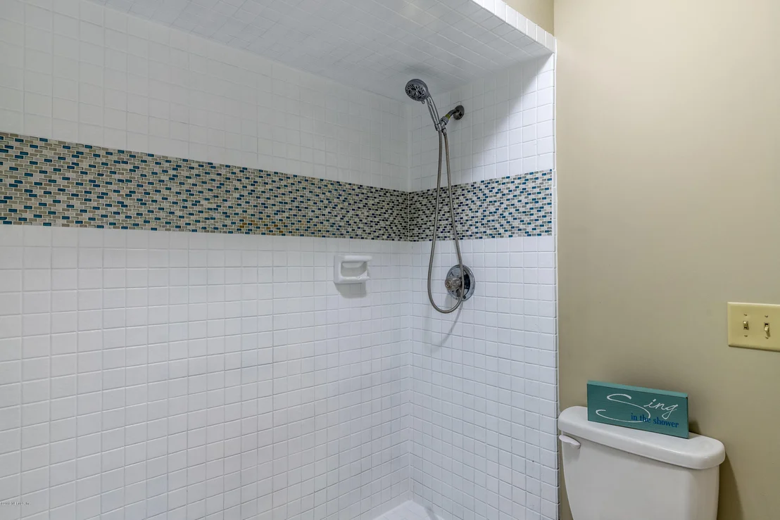 Photo of 4847 MARINERS POINT Drive