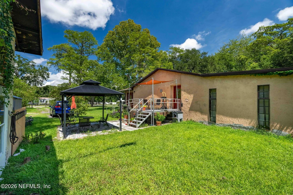 Photo of 9296 HIPPS Road