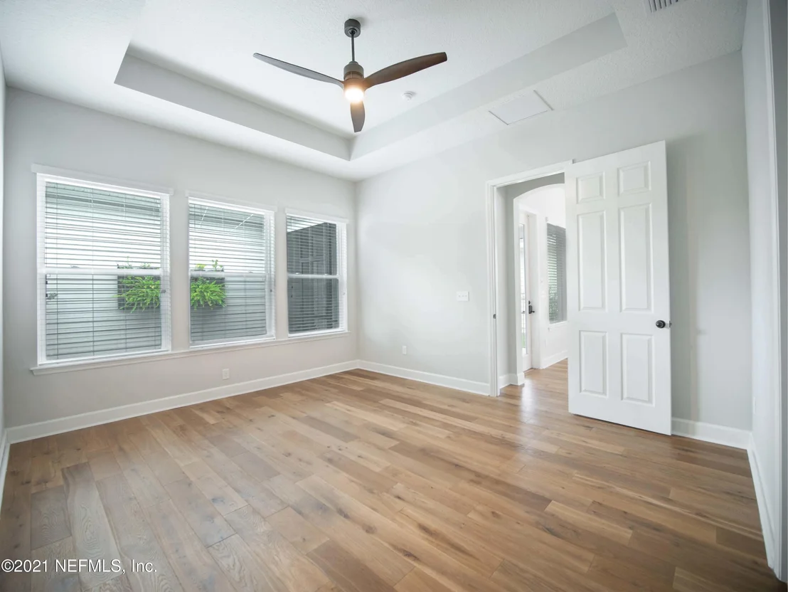 Photo of 70 BURLCREST Court