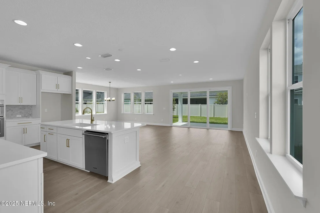 Photo of 329 REFLECTIONS Avenue