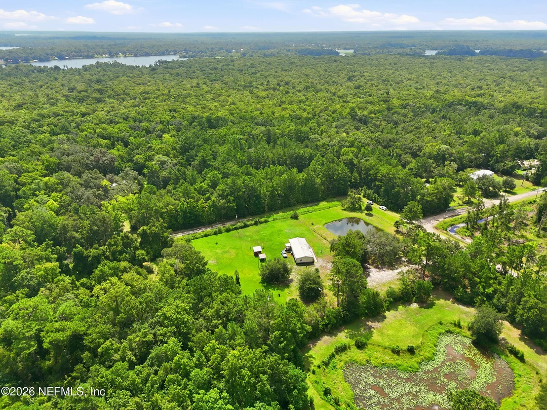 Photo of 143 PINE TREE Road