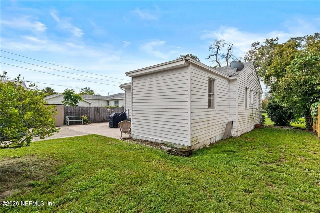 Photo of 4511 CAMBRIDGE Road