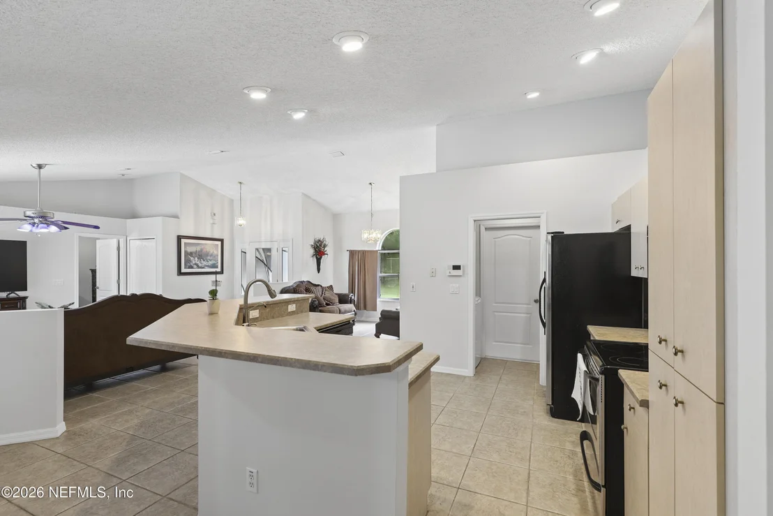 Photo of 1321 ROOSEVELT Drive
