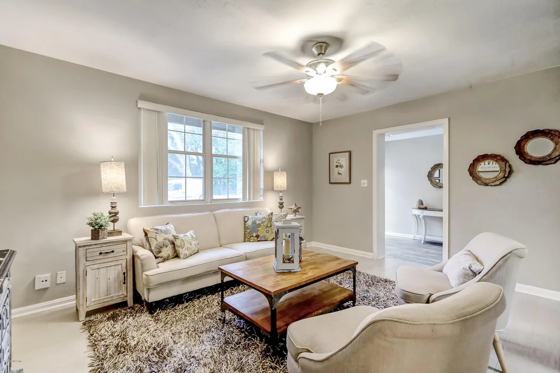Photo of 227 SAPELO Road