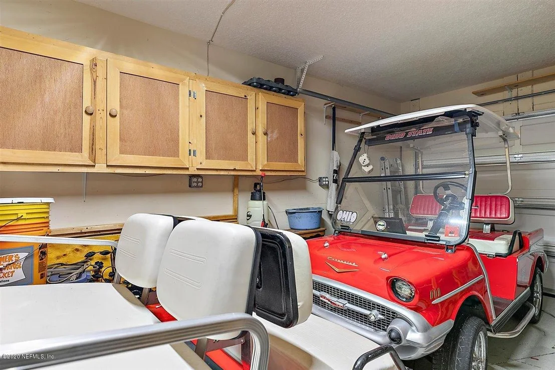 Photo of 204 HOLLAND Drive