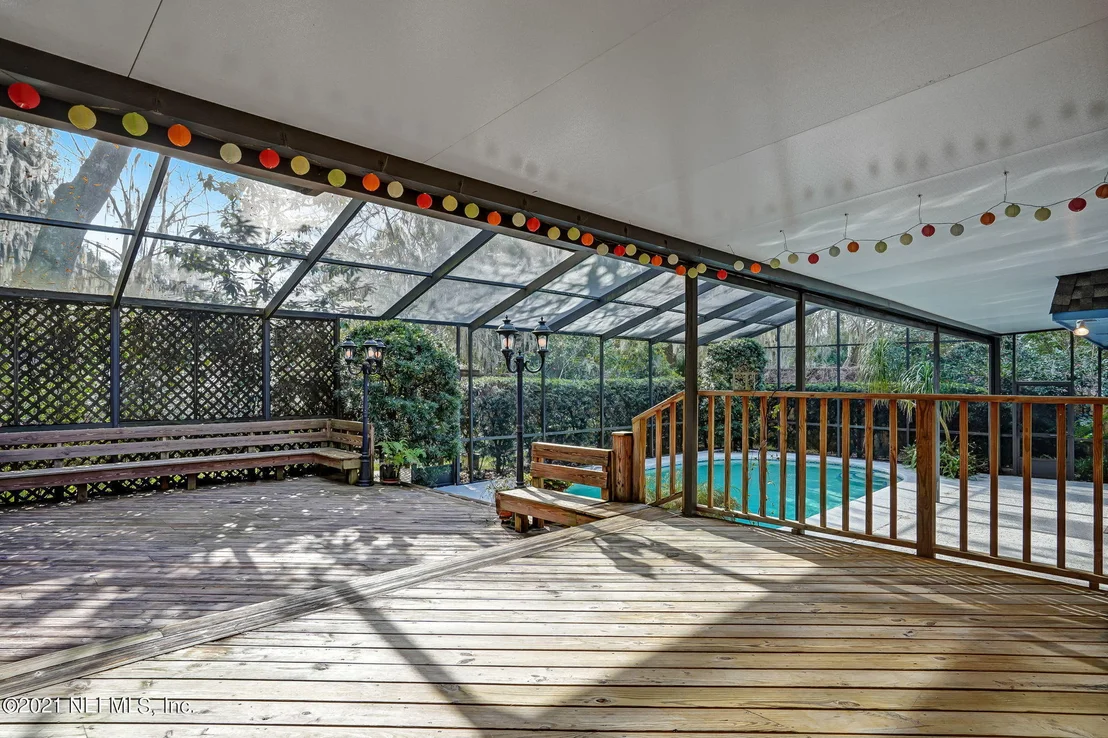 Photo of 11432 RIVER KNOLL Drive