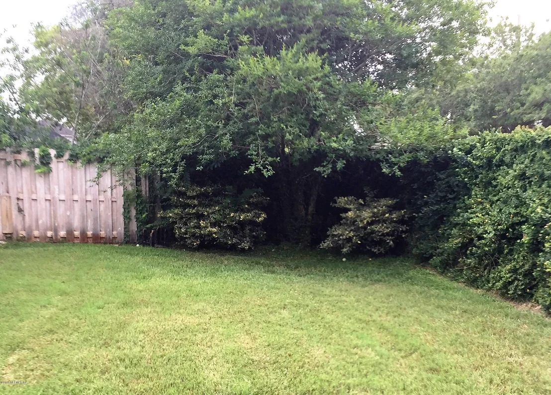 Photo of 792 BONAIRE Circle