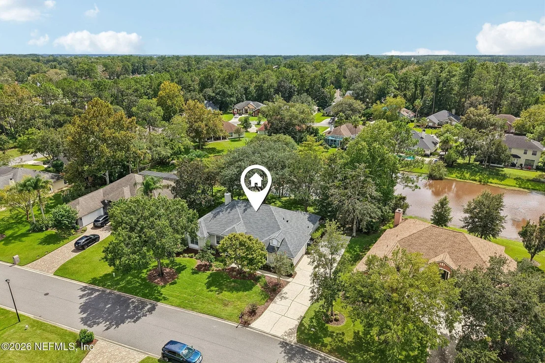 Photo of 1833 BLUEBONNET Way