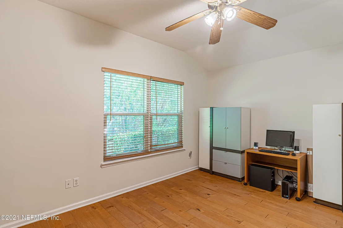 Photo of 721 GREYSTONE Lane