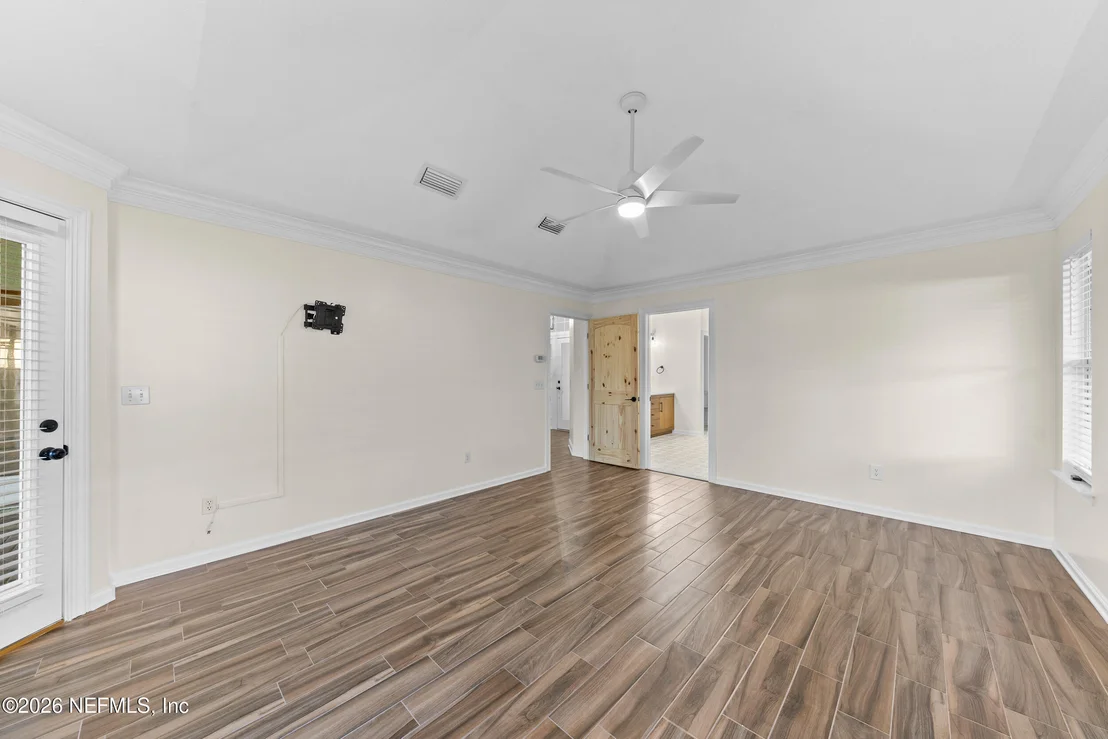 Photo of 1157 ASHMORE Drive