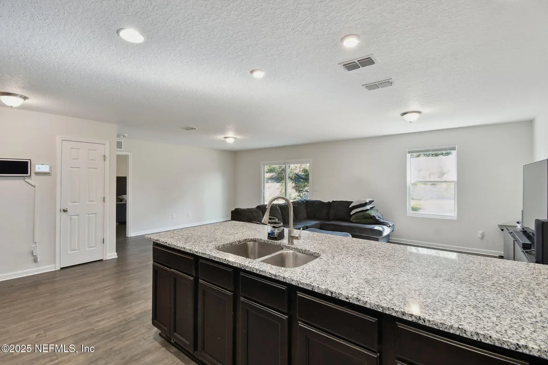 Photo of 2478 EBERSOL Road