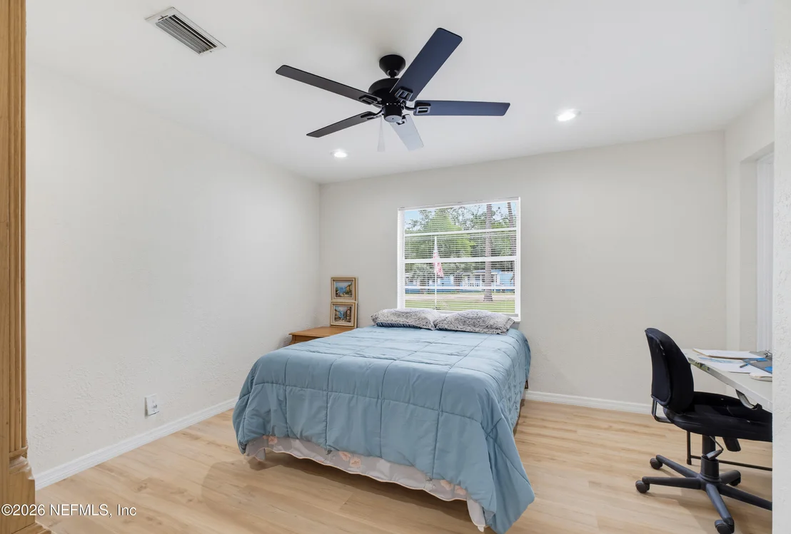 Photo of 125 HART LAKE Drive