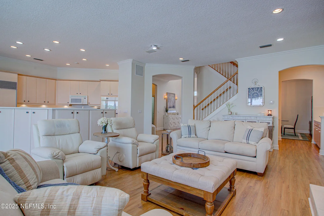 Photo of 9155 JUNE Lane