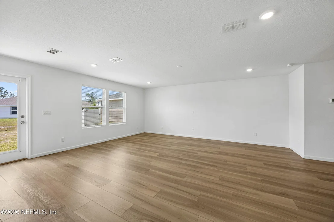 Photo of 3460 MILDRED Way