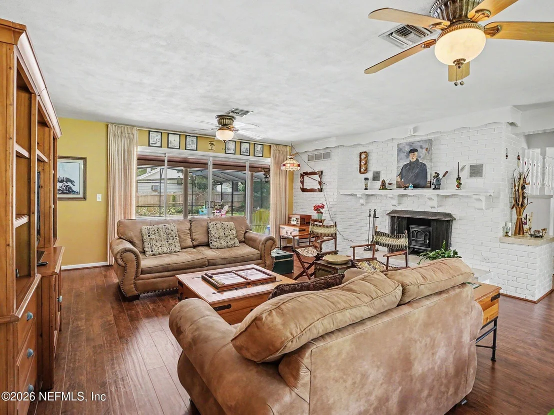 Photo of 5201 WAYSIDE Drive