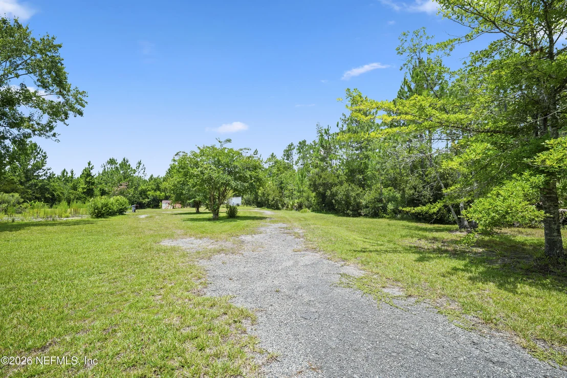 Photo of 1831 FORBES Road
