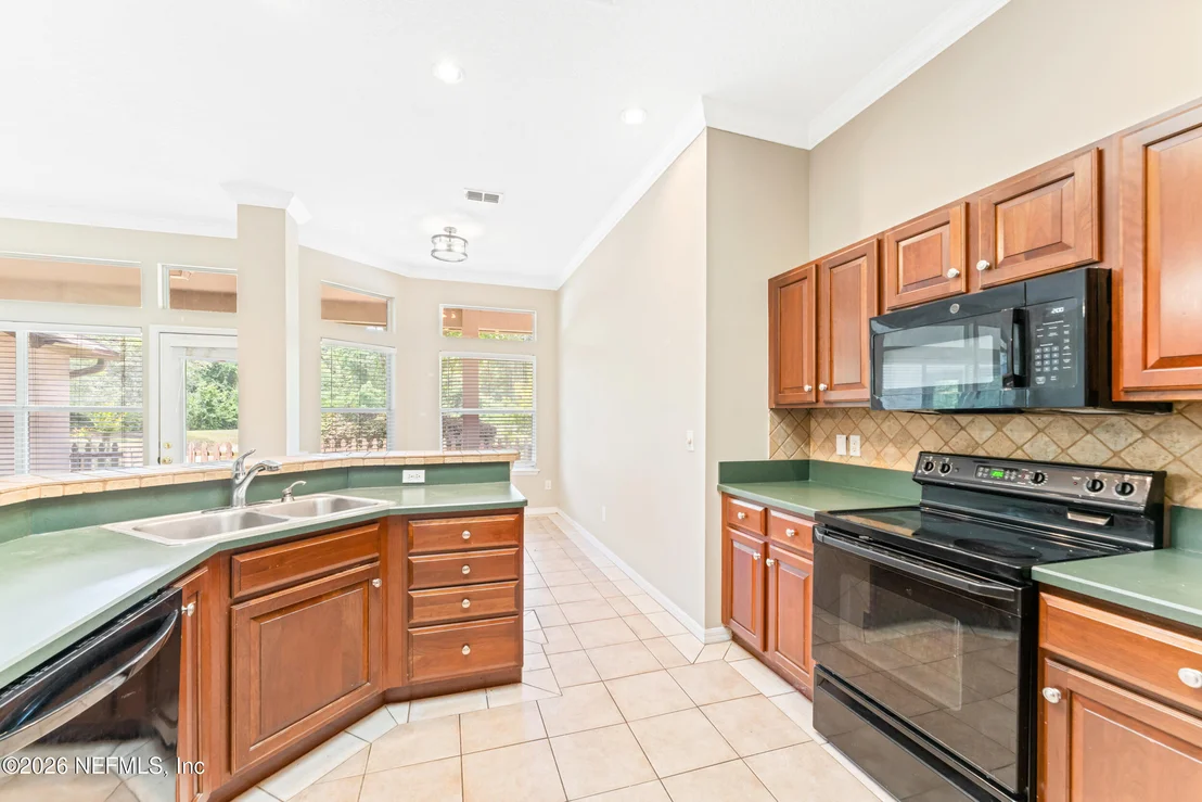 Photo of 893 BLACKBERRY Lane