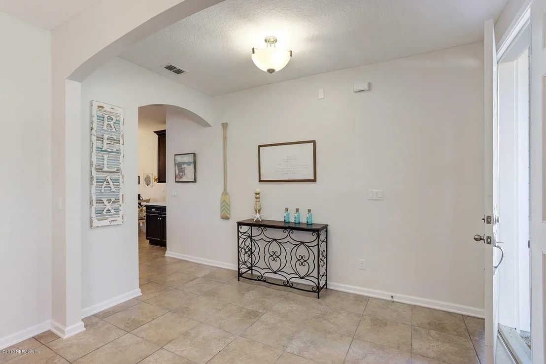 Photo of 1127 LAUREL VALLEY Drive