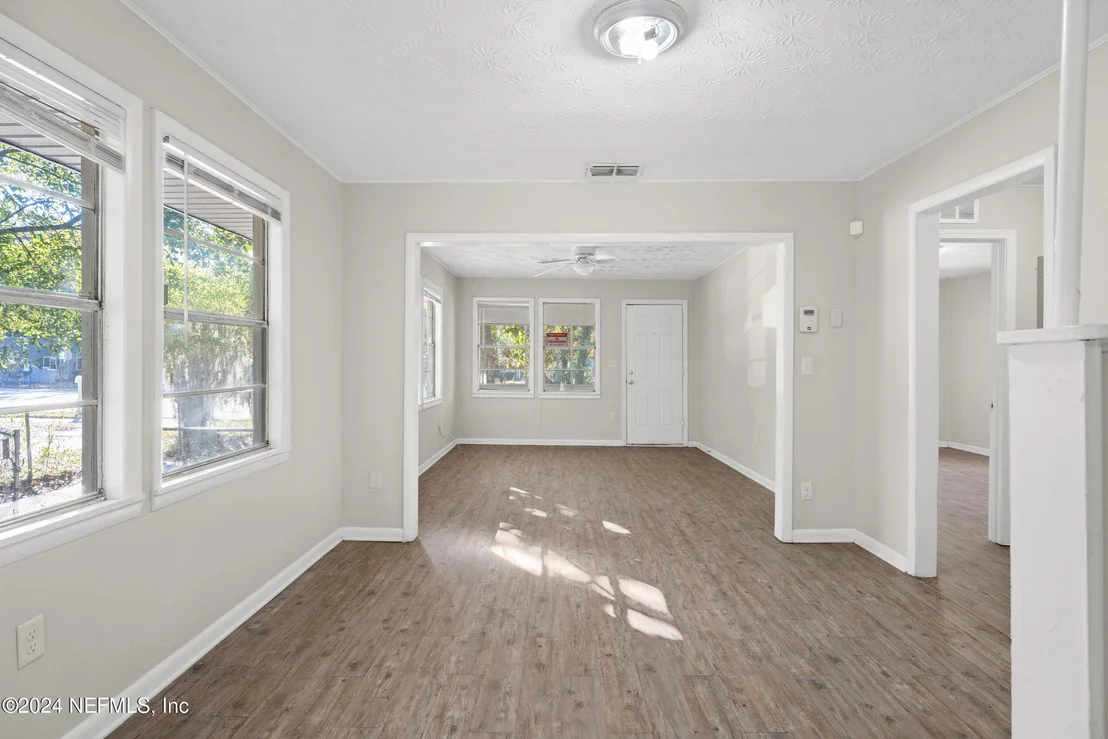Photo of 3745 SOUTEL Drive