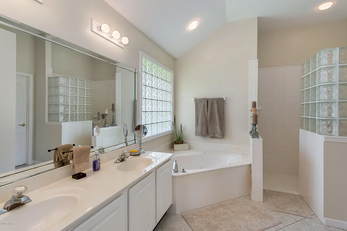 Photo of 1520 RIVERTRACE Drive