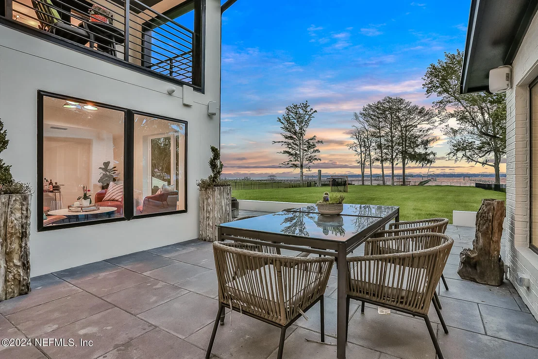 Photo of 3647 WESTOVER Road