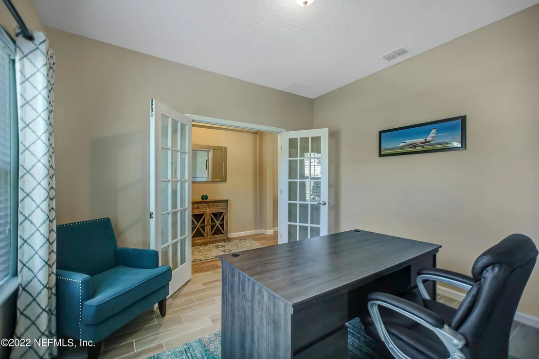 Photo of 283 GLORIETA Drive