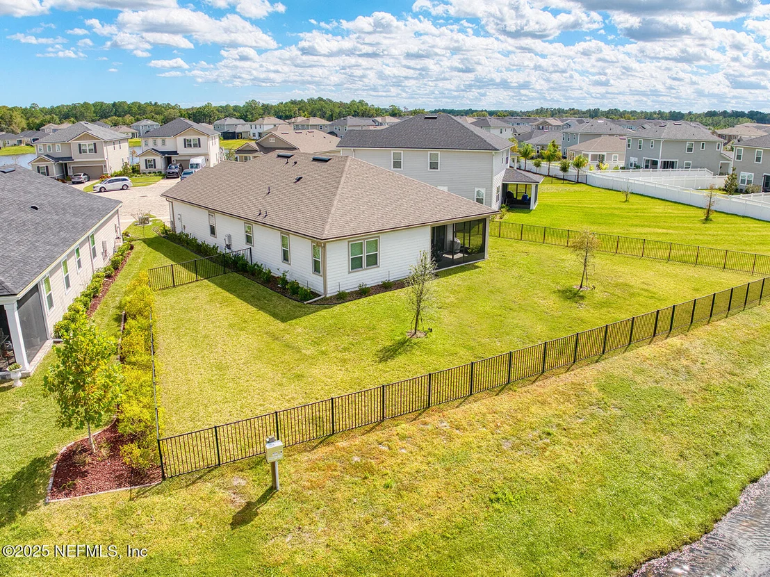 Photo of 64 WINGED ELM Court