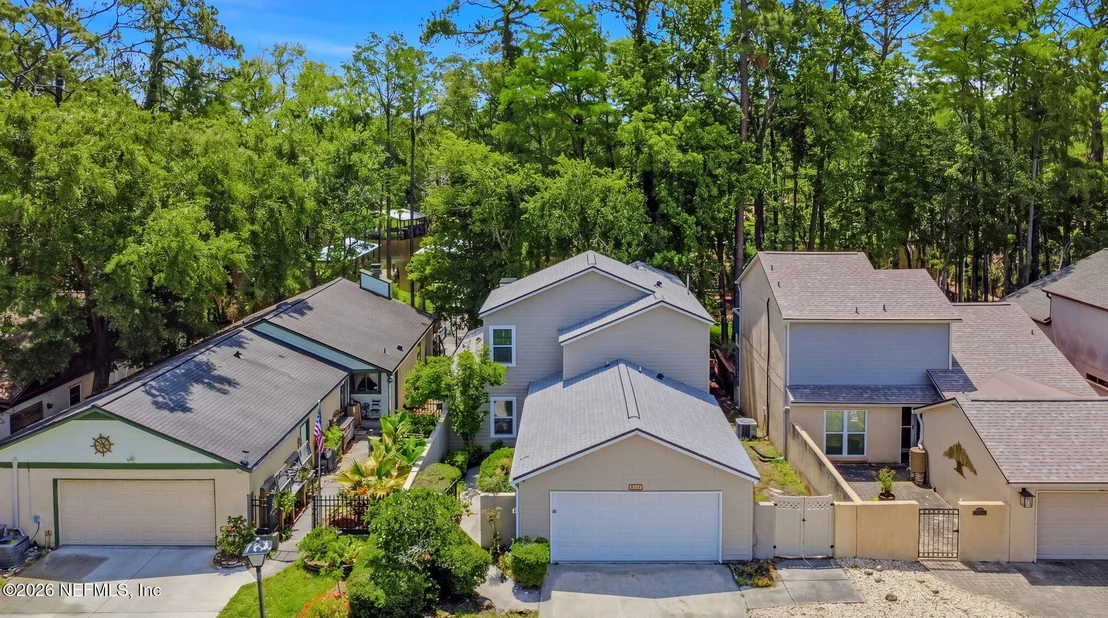Photo of 5534 MARINERS COVE Drive