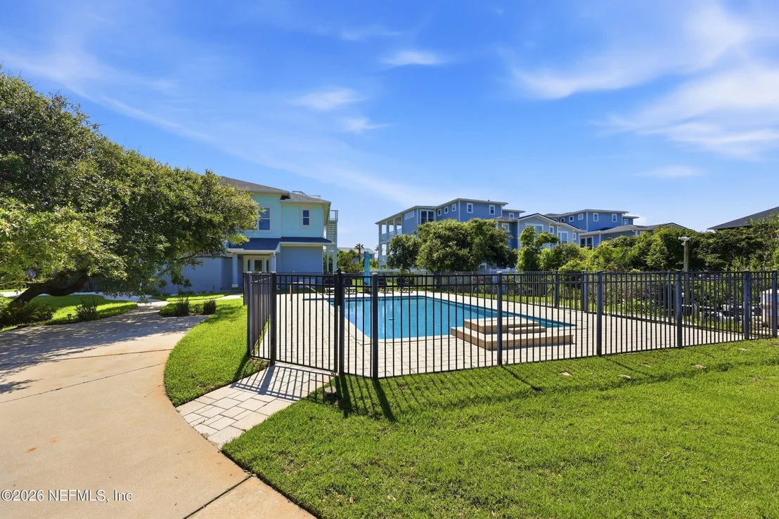 Photo of 500 SEAGATE Lane S