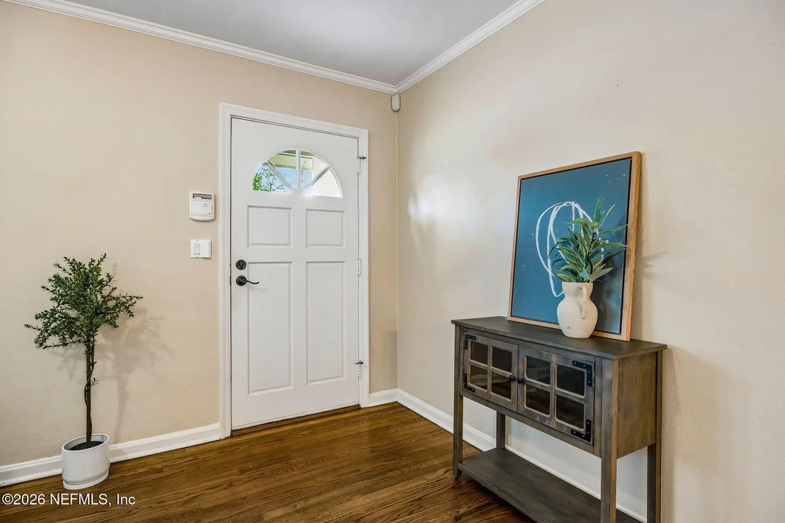 Photo of 5448 DIAZ Place