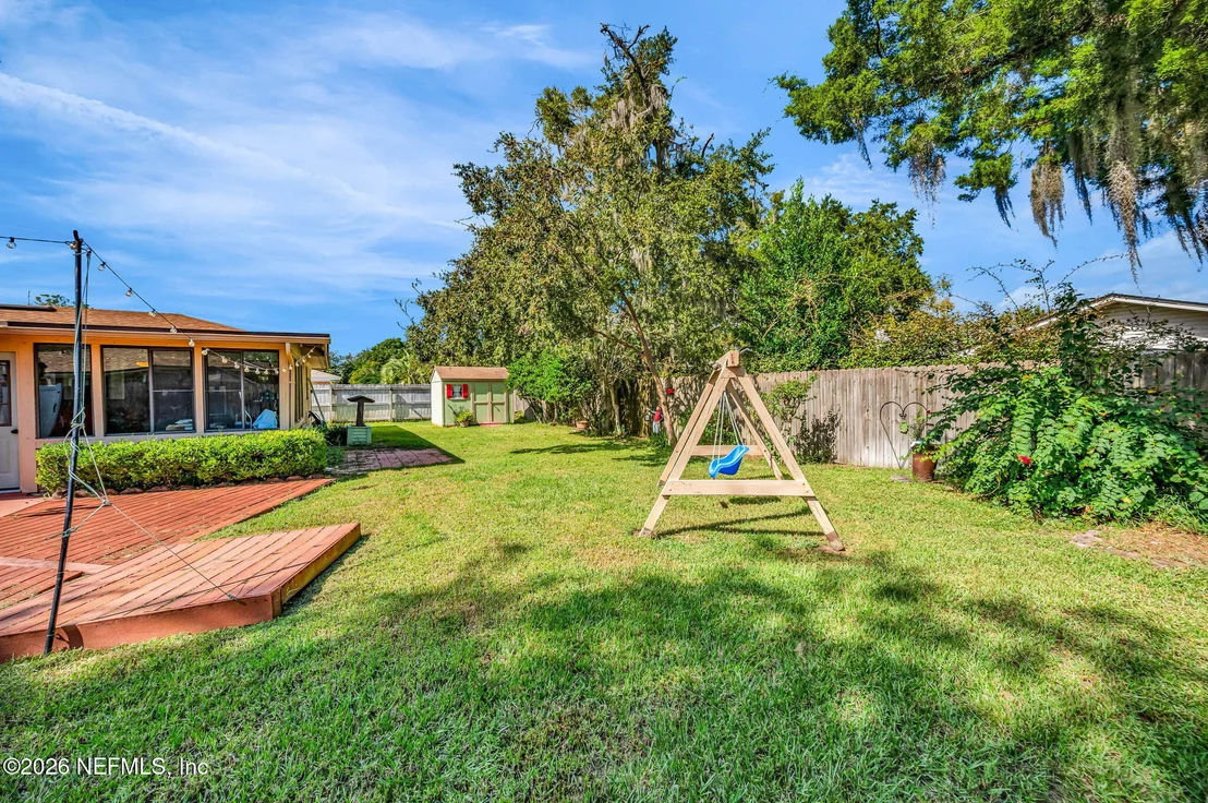 Photo of 5495 FORREST Drive
