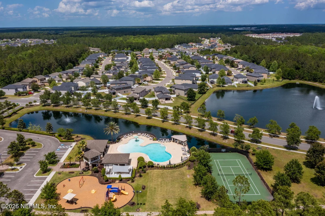 Photo of 419 FOREST MEADOW Lane