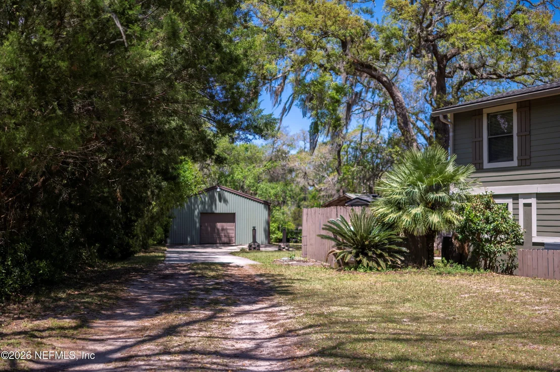 Photo of 430 COOPERS COVE Road