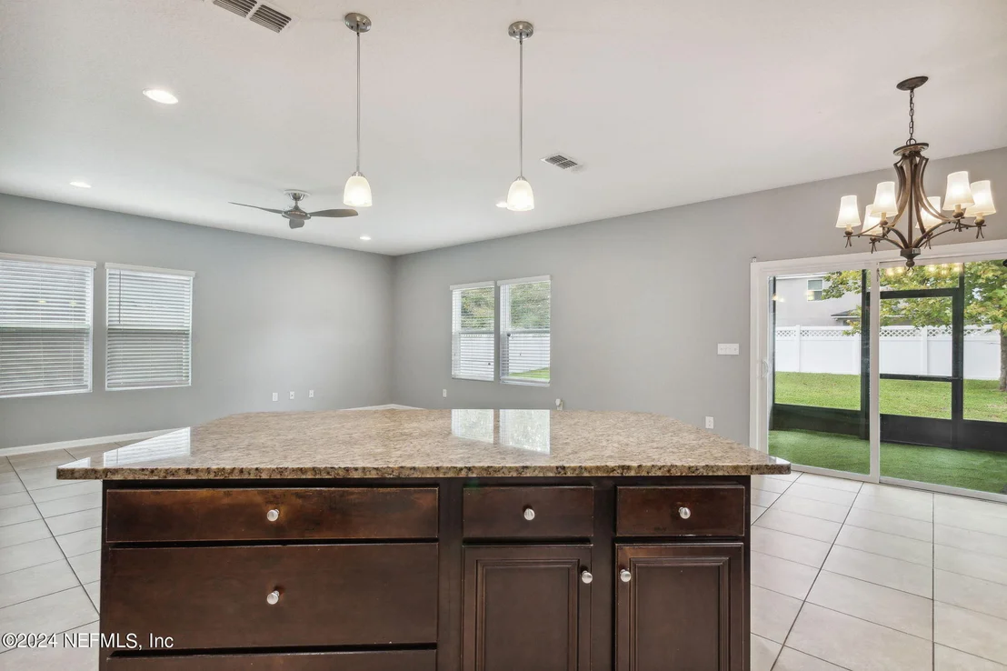 Photo of 597 DRYSDALE Drive