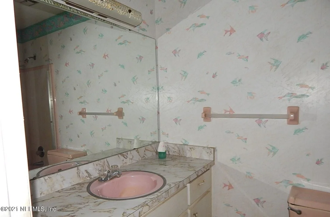 Photo of 645 SHADY Lane
