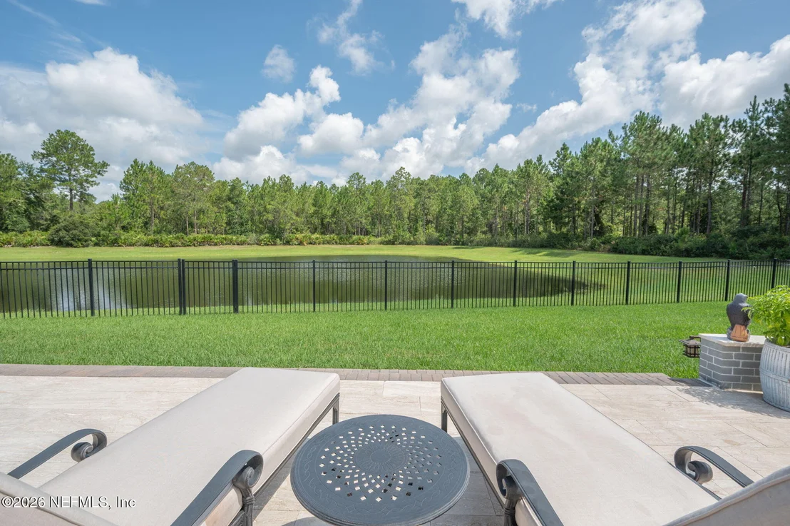 Photo of 681 GLENNEYRE Circle