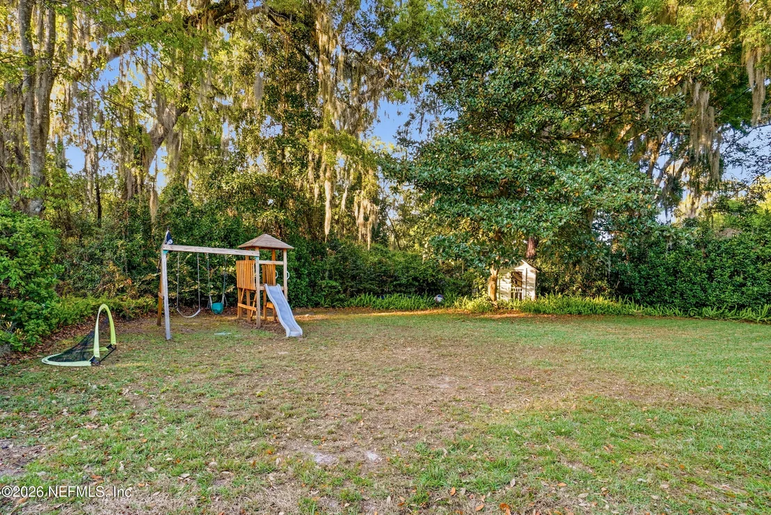 Photo of 2682 FOREST Circle