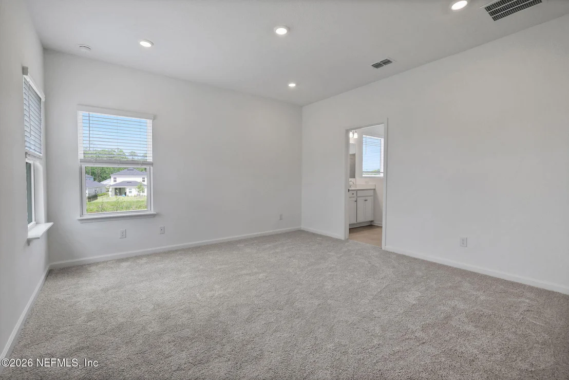 Photo of 565 FARMFIELD Drive