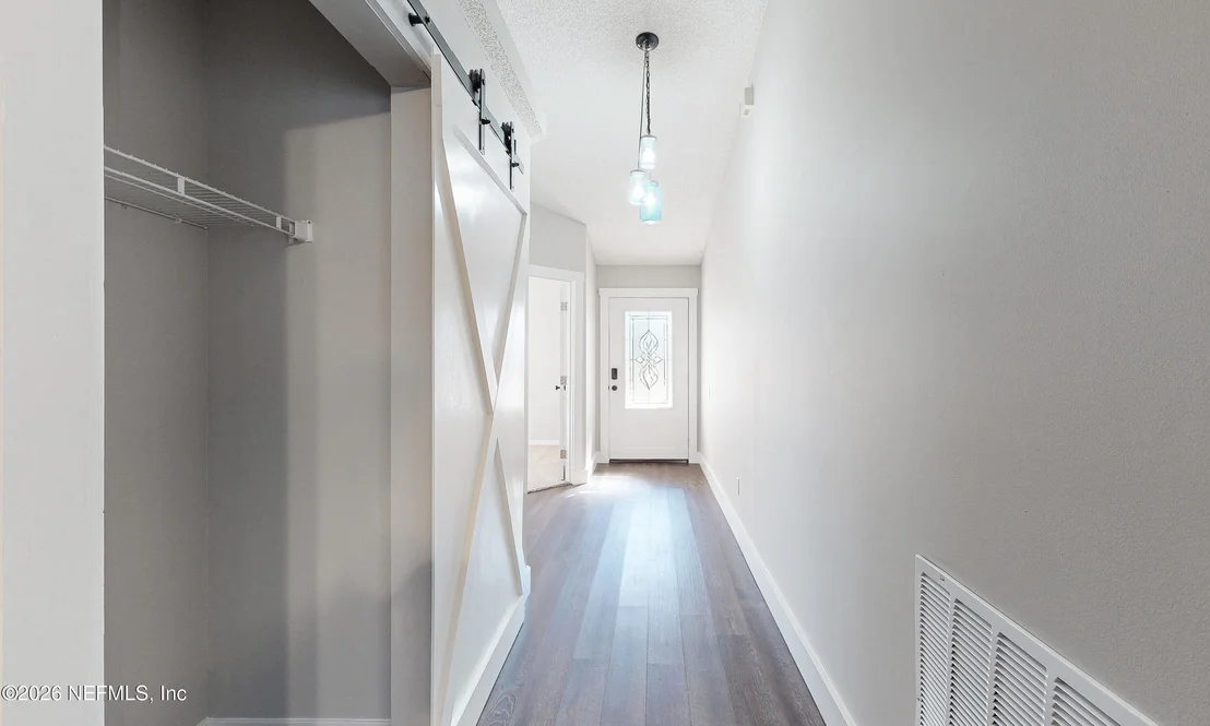 Photo of 1906 APOPKA Drive