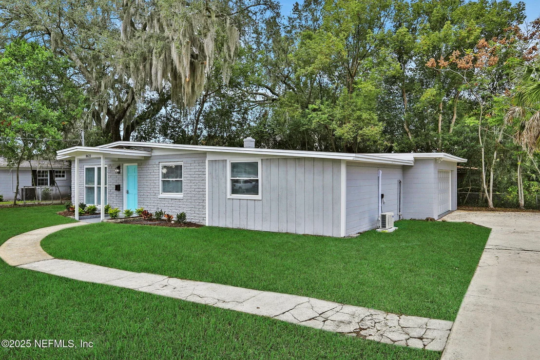 Photo of 8623 ST PATRICK Lane