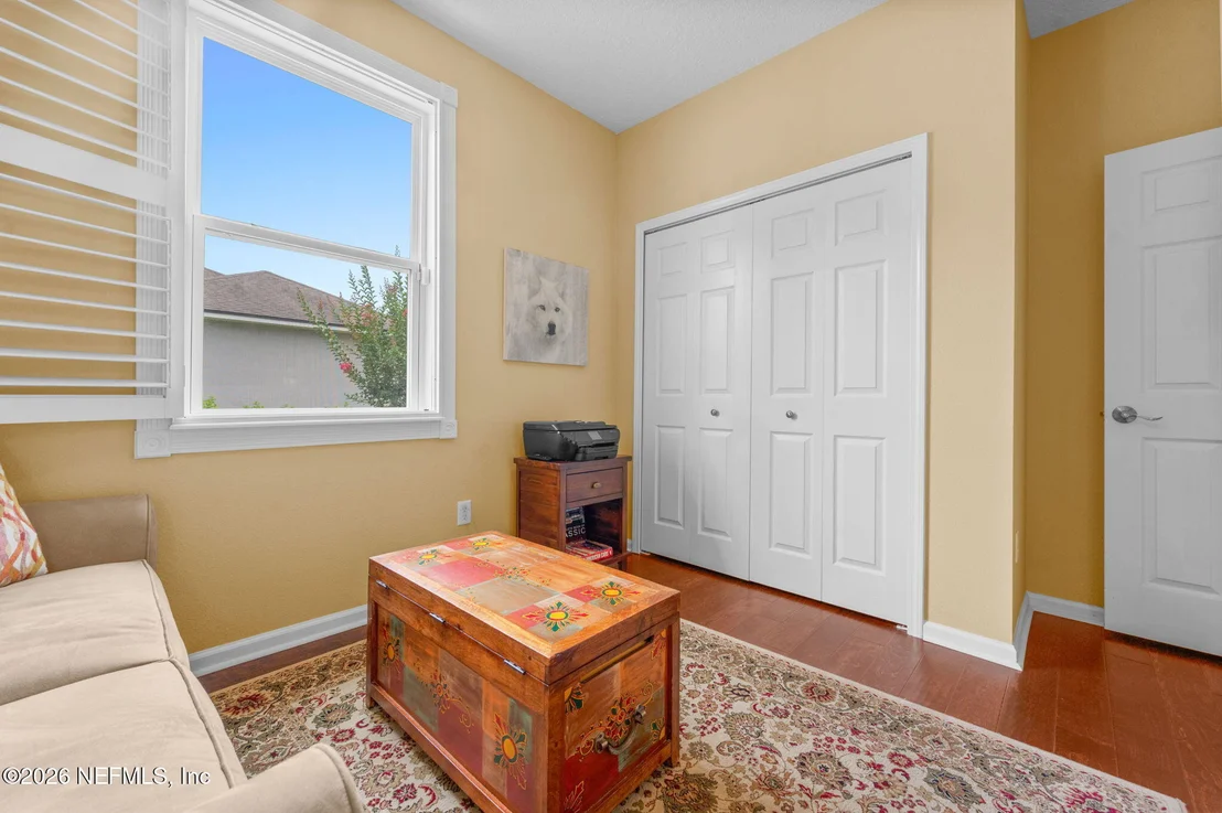 Photo of 216 DEERFIELD GLEN Drive